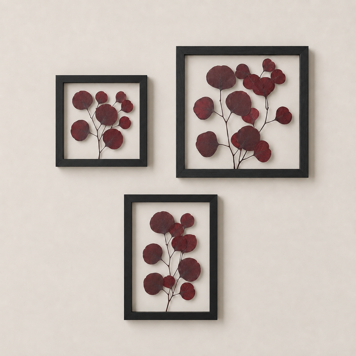 Wandbild mit getrocknetem Eukalyptus | rot