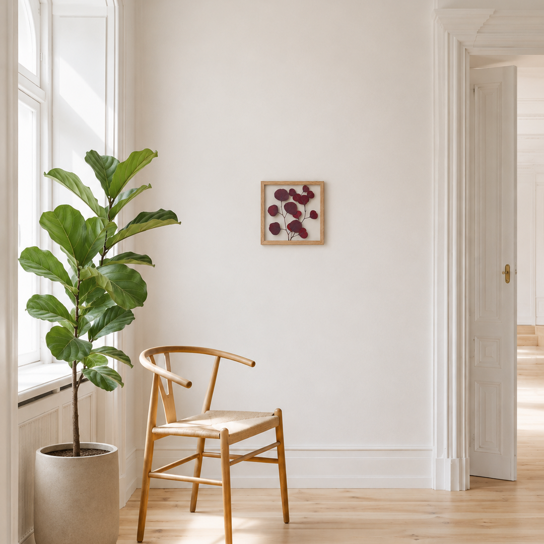 Wandbild mit getrocknetem Eukalyptus | rot